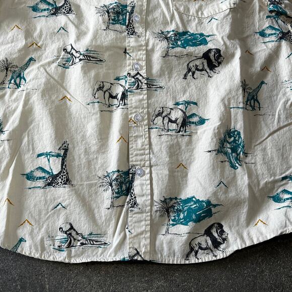 Lifted Research Group LRG Shirt Mens L Tan Safari Giraffes Short Sleeve Button - Picture 3 of 9